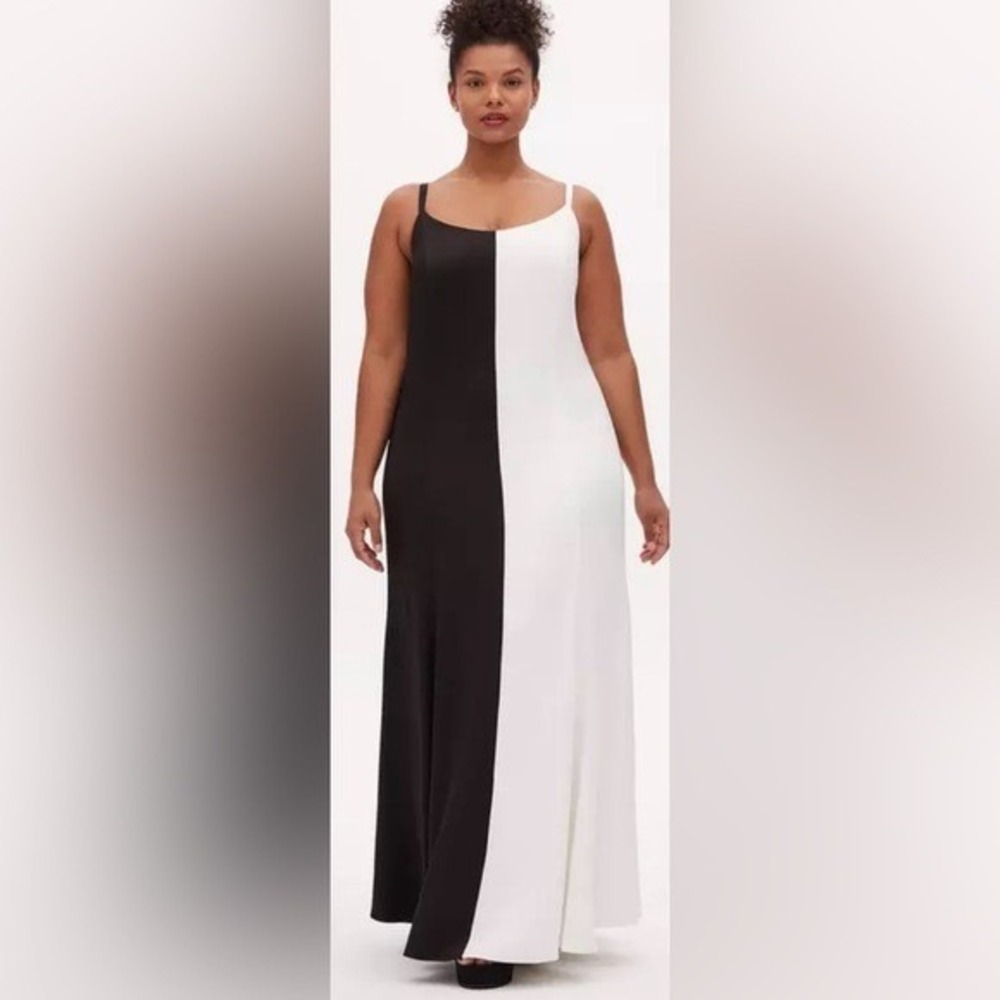 Disney for Torrid Black & White 101 Dalmatians Cruella De Vil‎ Evening Gown 18 M - Picture 2 of 13